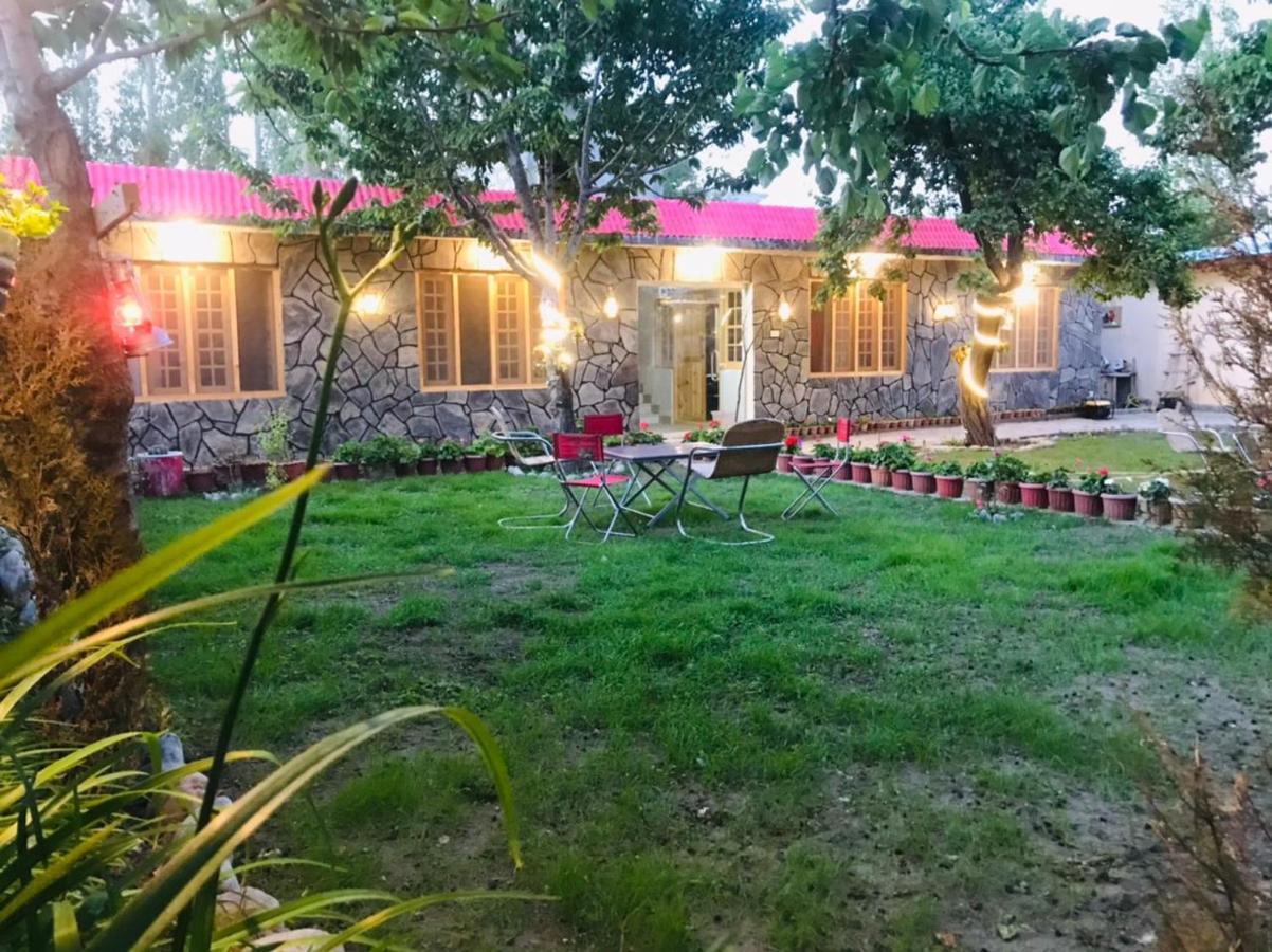 Sehrish Guest House Skardu Extérieur photo