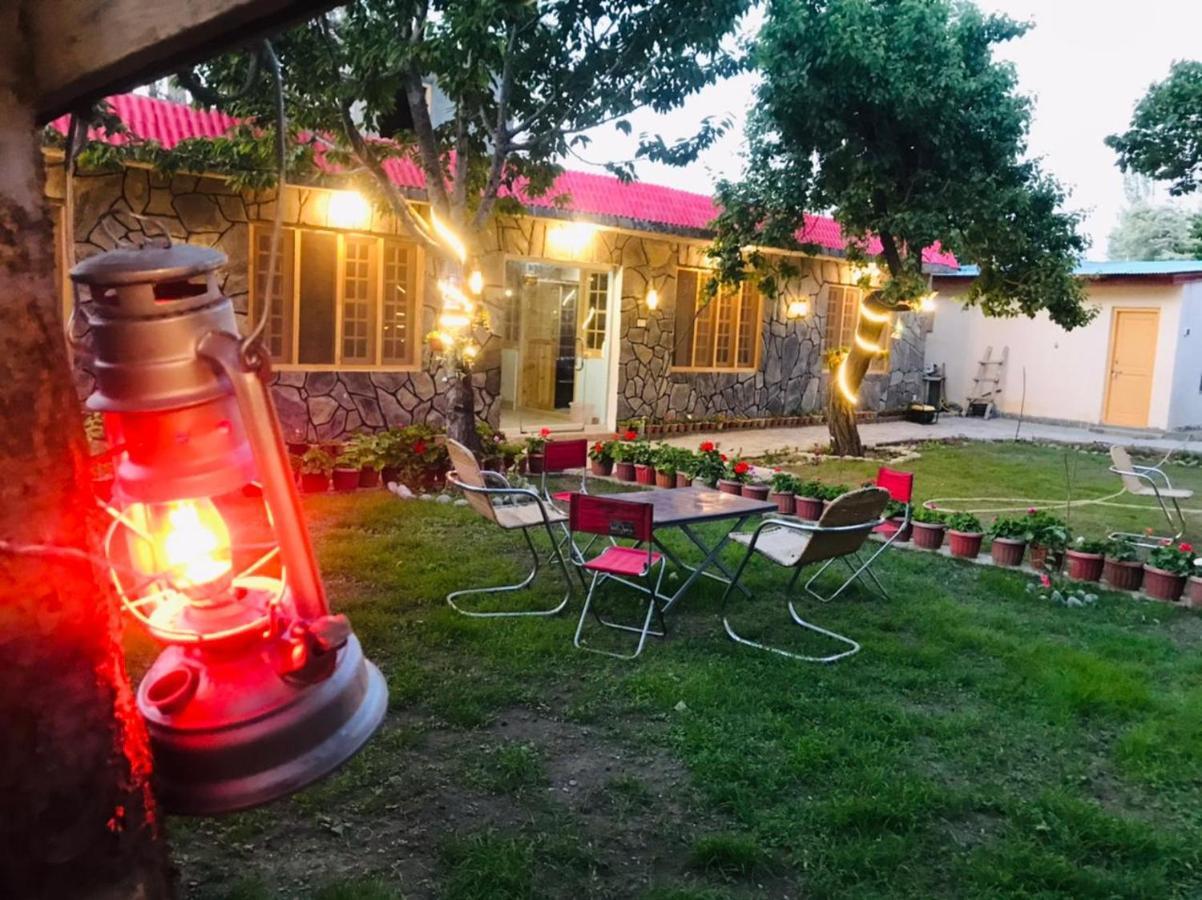 Sehrish Guest House Skardu Extérieur photo