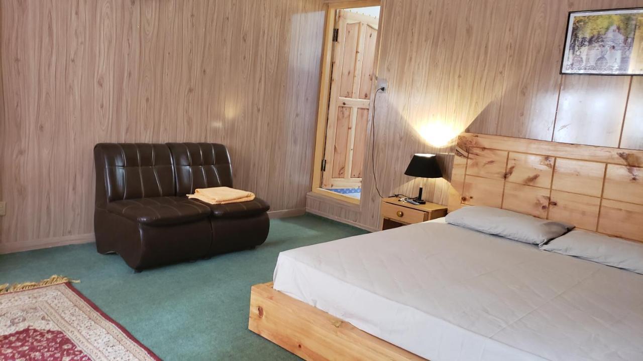Sehrish Guest House Skardu Extérieur photo