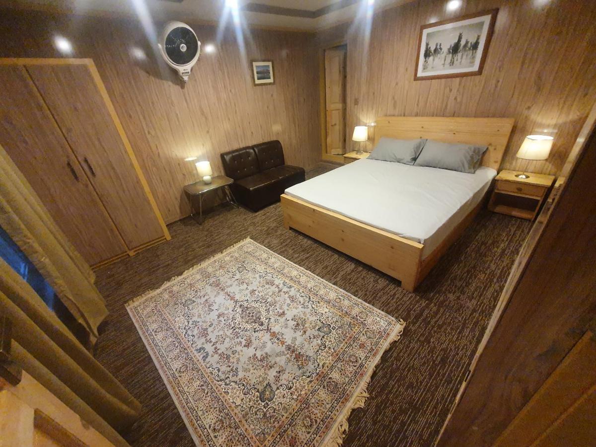 Sehrish Guest House Skardu Extérieur photo