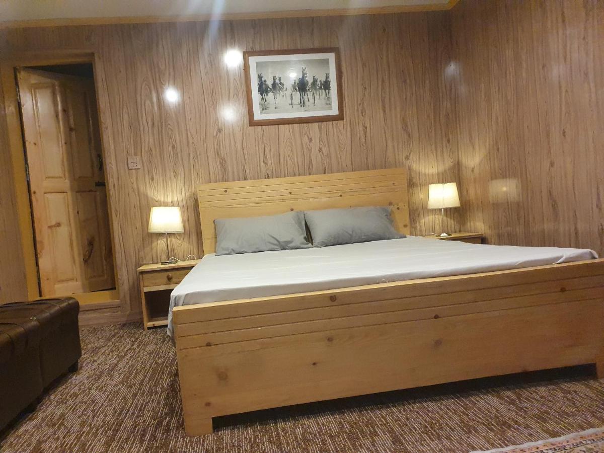 Sehrish Guest House Skardu Extérieur photo