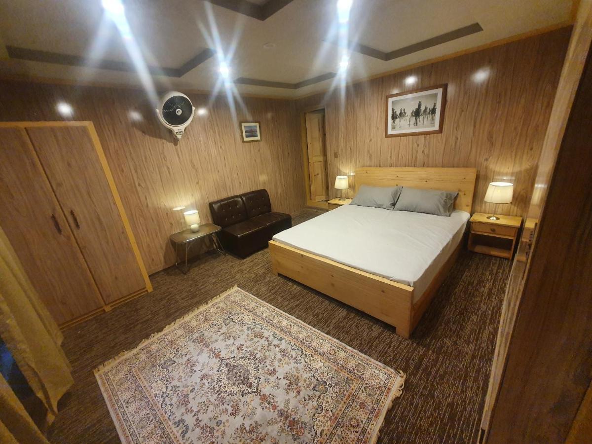 Sehrish Guest House Skardu Extérieur photo